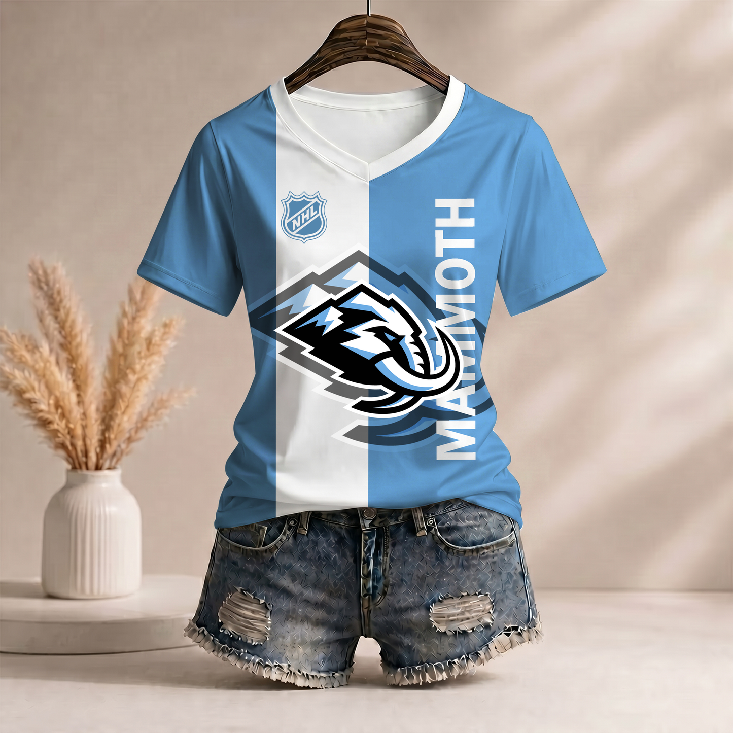 PREMIUM NHL X UM Women�???s Casual Loose Stripe V-Neck T-Shirt NDT VHM 290526
