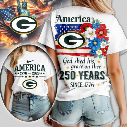 Premium NFL x GBP America God Shed His Grace On Thee Women Shirt NDT VHM